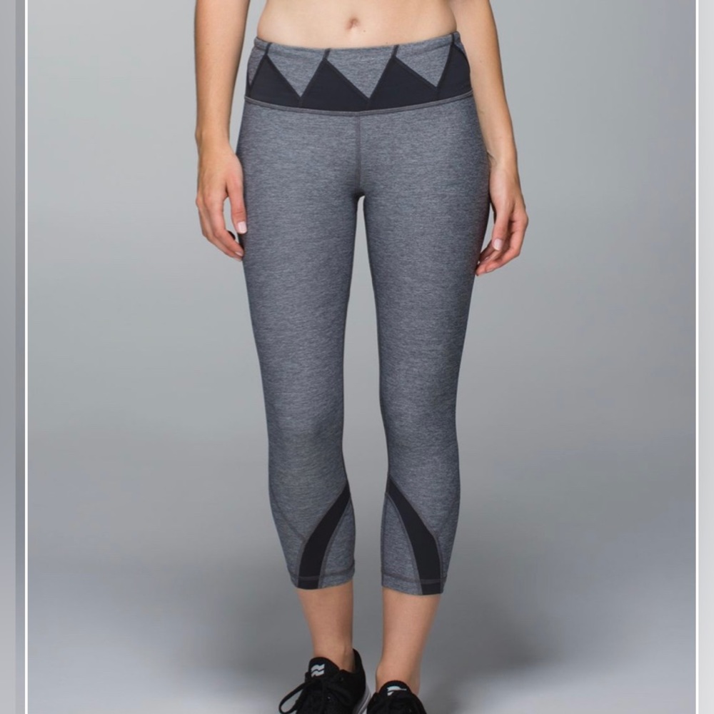 Lululemon Inspire Crop ll
